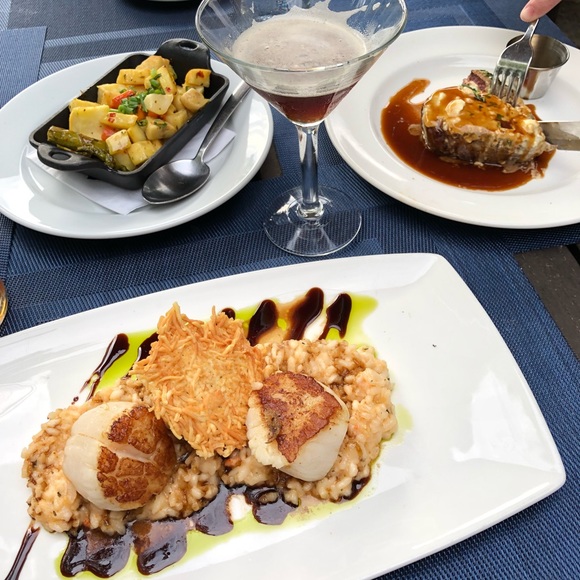 Meet your Posher, Luna - Picture 3 of 6